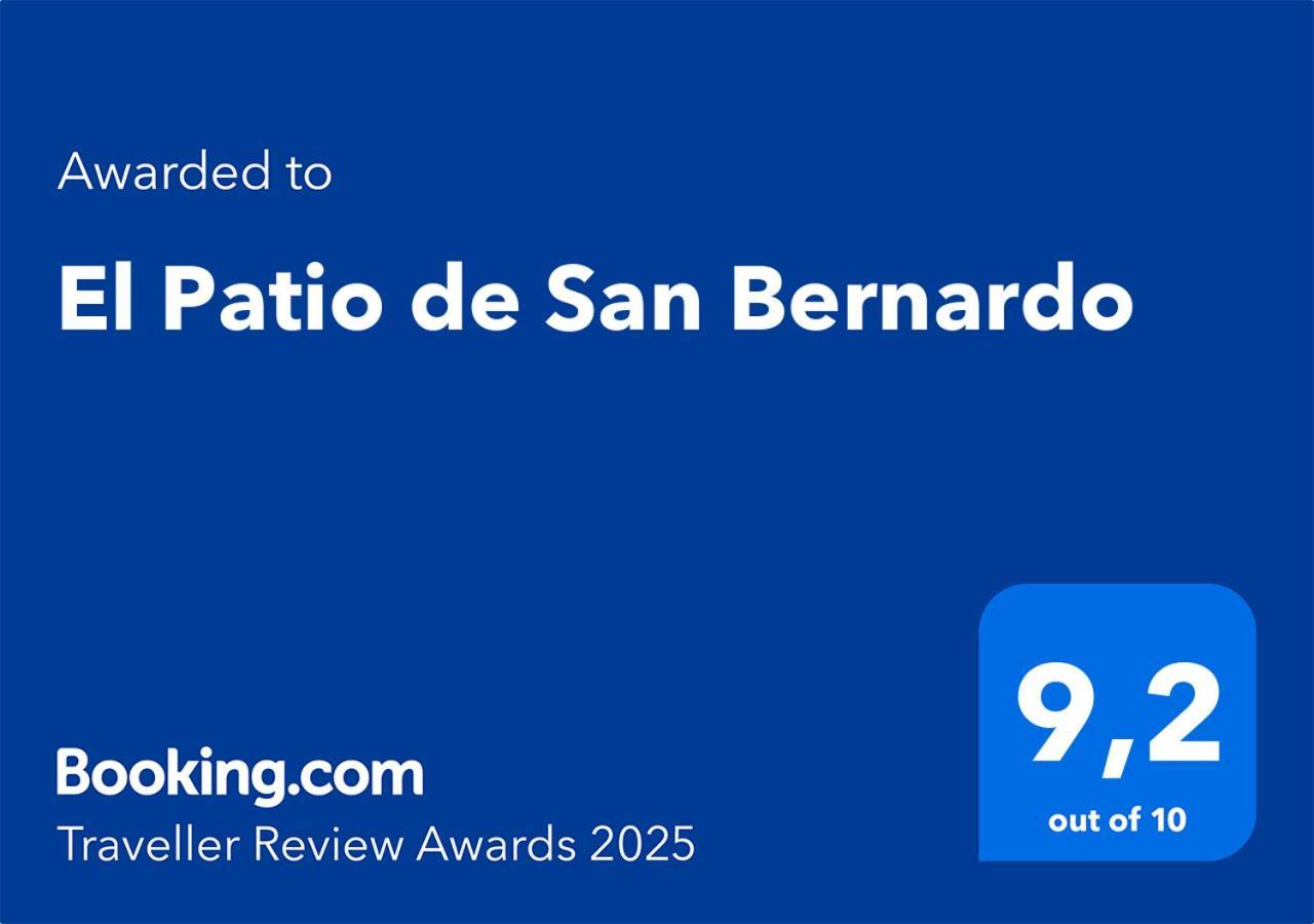 Appartamento El Patio De San Bernardo Siviglia Esterno foto